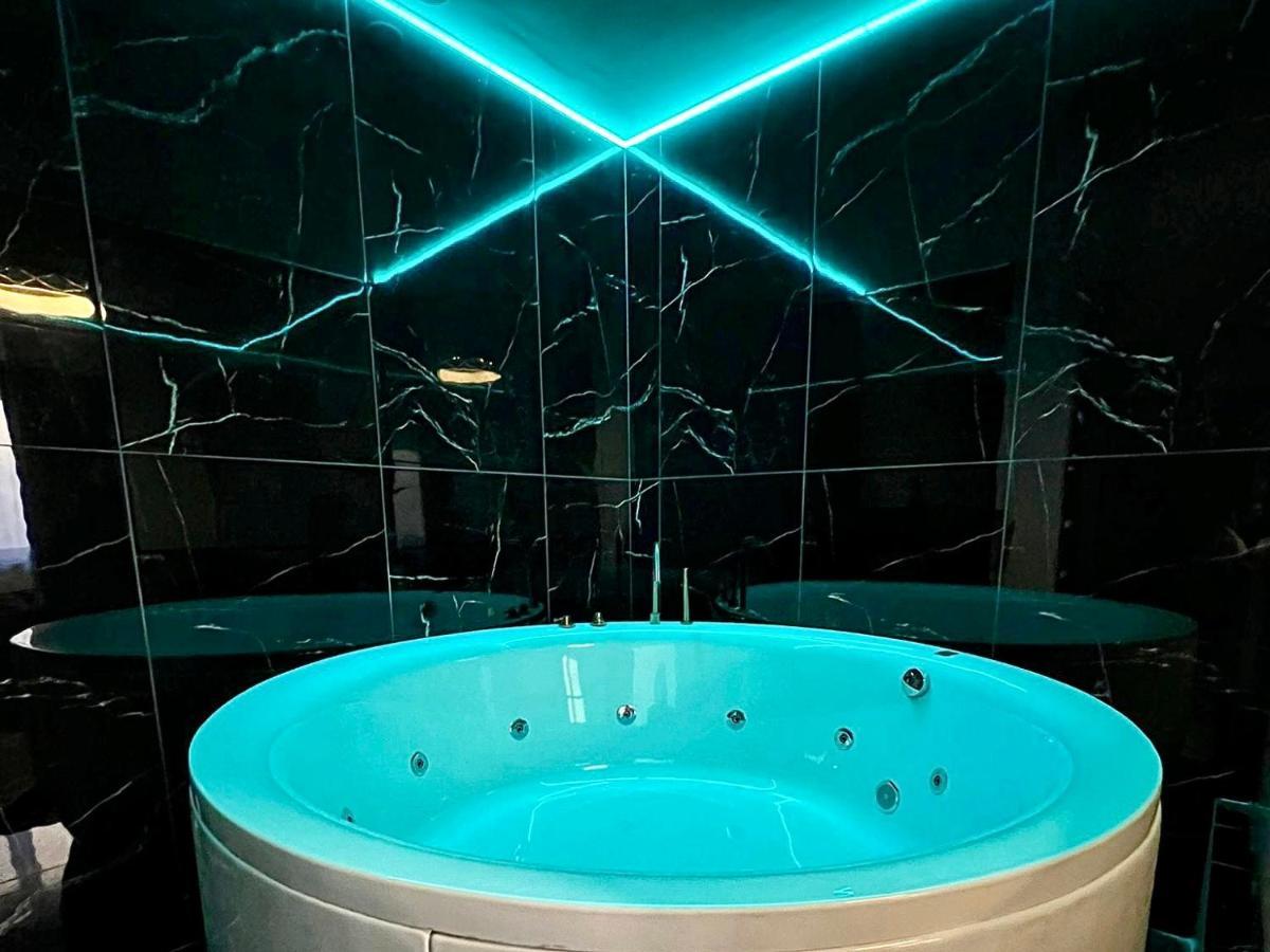 Luxor - Jacuzzi&Cozy Apartments Sibiu Exterior photo